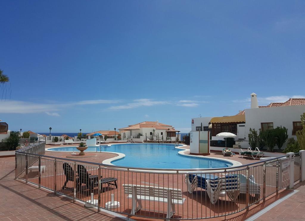 Club El Beril Aparthotel Costa Adeje  Bagian luar foto